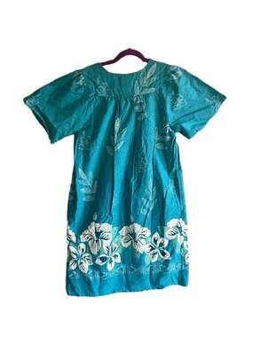 Easy Essentials Floral Print Muumuu House Dress with Pockets